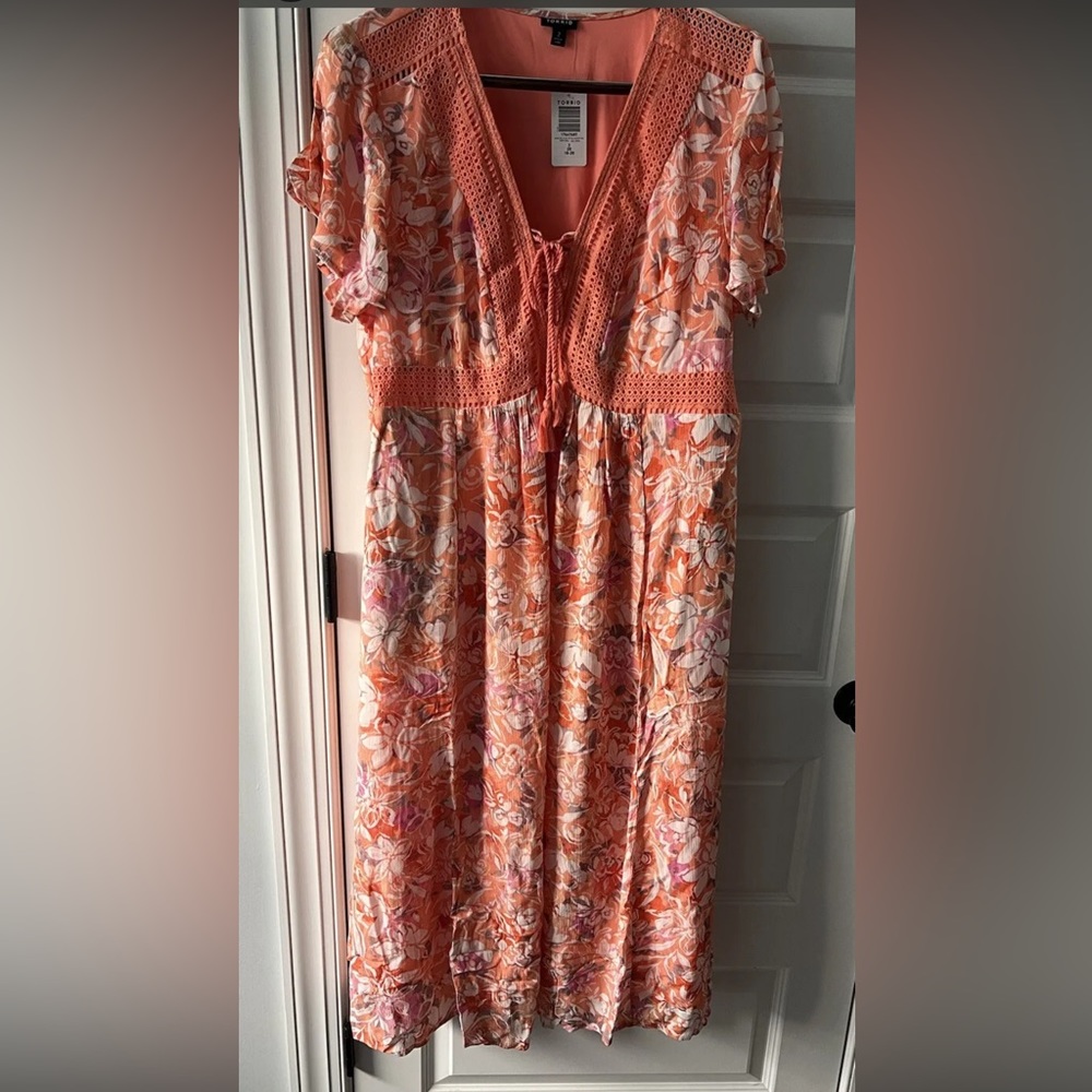 Torrid Size 2 18-20 Orange Floral Midi Dress Lace accents tasseled lined NWT